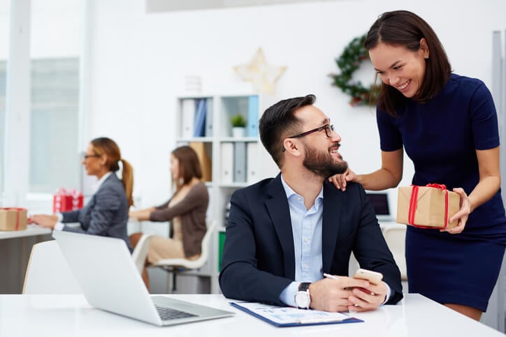 gift ideas for young working professionals